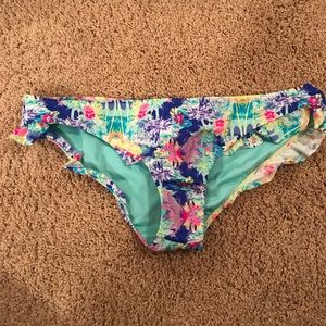 VS Cheeky scalloped bathing suit bottoms